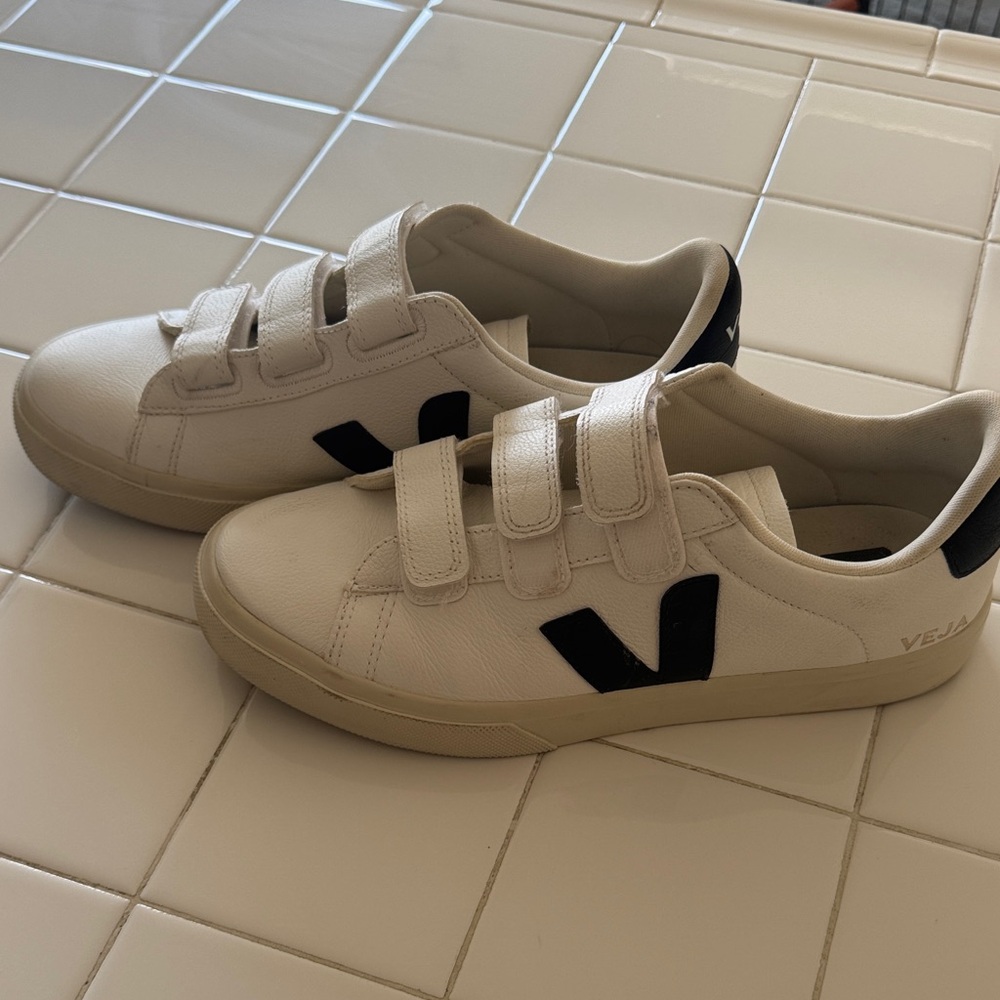 Veja Women’s Sneakers
